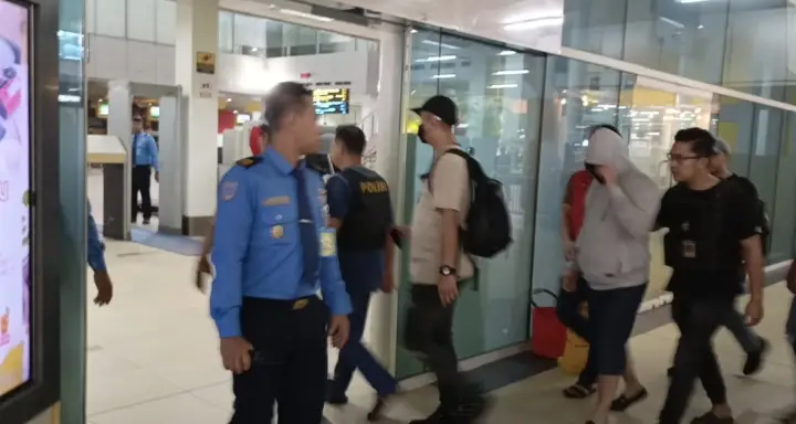 "Rahasia Sang Pemilik Gembong Narkoba Tikui Terbongkar Setelah Ditangkap dan Dibawa ke Jakarta!"