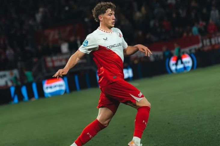 "Siapakah Pahlawan Timnas Indonesia yang Akan Bangkit di Maret? Ole Romeny di Bursa Depan!"