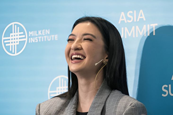 "Ini Dia Rahasia Raline Shah dalam Memilih Suami yang Ideal: Lebih dari Sekadar Ganteng, tapi Juga Berotak!"