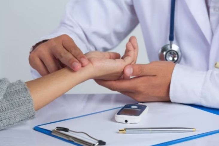 Nakes Profesional Menjadi Andalan Tingginya Kebutuhan Perawatan Pasca ICU di Rumah