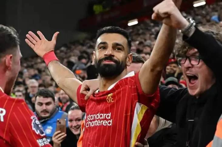 "Siapa yang Berjaya di Posisi Teratas Liverpool? Mohamed Salah Catatkan Rekor Tertinggi!"