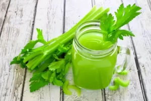 “Sarapan Sehat dengan Jus Seledri, Cegah Diabetes dan Dapatkan Manfaatnya!”