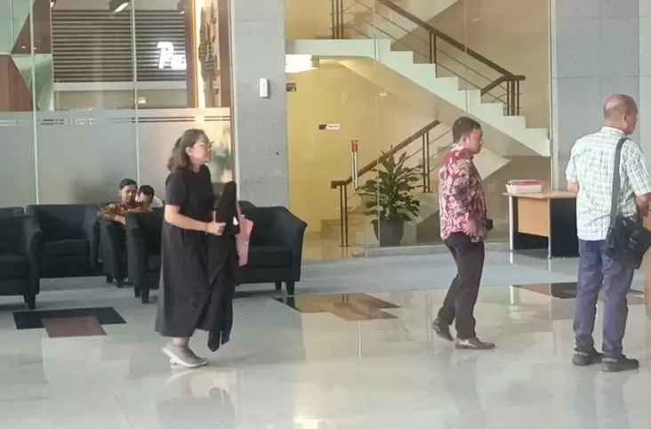 Agustiani Tio Kembali Datang ke Kantor KPK, Diperiksa Lagi di area Kasus Hasto