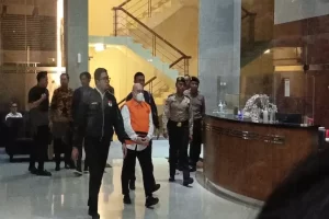 KPK Tahan Mantan Dirut PT Taspen Antonius Kosasih terkait Pengembangan Usaha Fiktif