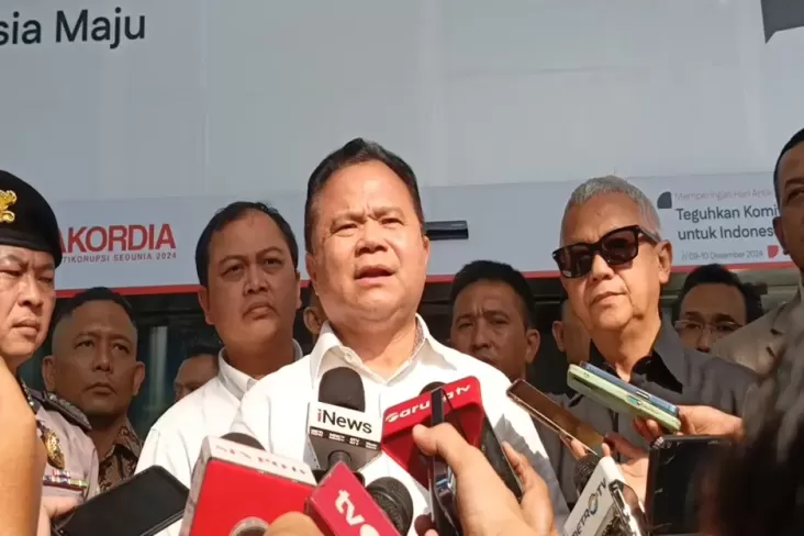Eks Dirjen Imigrasi Ronny F Sompie: Pencegahan Harun Masiku Dimulai 13 Januari usai ke Singapura