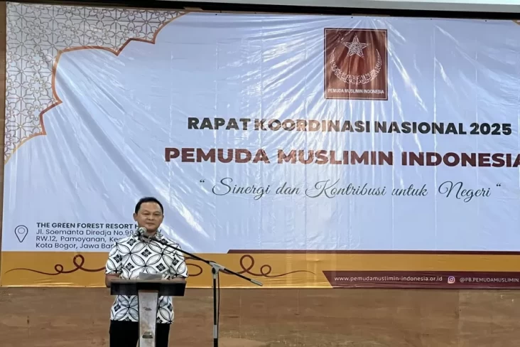 Kapolri Minta Pemuda Jadi Inisiator Wujudkan Indonesia Emas 2045
