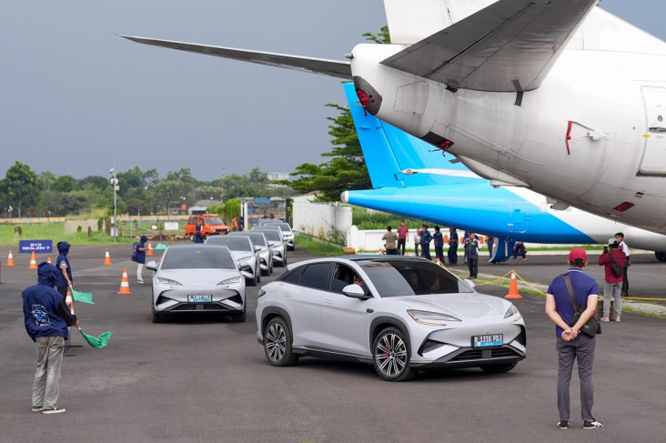 Serasa Naik Pesawat! Fitur Maju BYD Sealion 7 Bikin Melongo, Jakarta-Bandung Terasa Sekejap