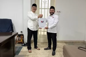 DPP Serahkan SK ke Plt DPD Perindo Bogor Irfan Niti Sasmita