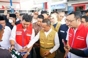 Menteri ESDM Cek Langsung Stok kemudian Tingkat BBM di dalam Baubau