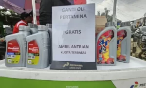 Pertamina Gelar Ganti Oli Gratis untuk 1.000 Motor Terdampak Banjir Jabodetabek