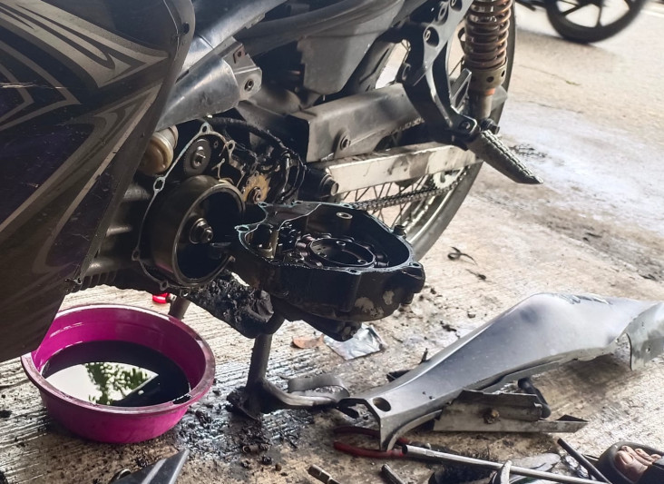 Tanda-tanda Mobil dan juga Motor Pernah Diisi Pertamax Oplosan Pertamina