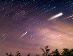 Jadwal Fenomena Langit Desember 2025: Puncak Hujan Meteor Geminid dan Solstis