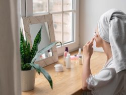 Urutan Skincare Pagi 5 Langkah, Kulit Glowing!