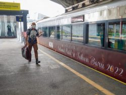 KAI Beri Diskon 30% Tiket Kereta untuk Libur Nataru 2025/2026