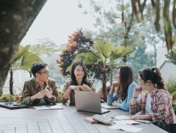 Kukuhkan 2.993 Lulusan Vokasi, Menperin: Bonus Demografi Perkuat Daya Saing Industri