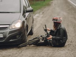 Pertolongan pertama untuk cedera jatuh sepeda