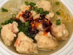 Resep Sup Bakso Udang Segar dan Gurih untuk Cuaca Dingin