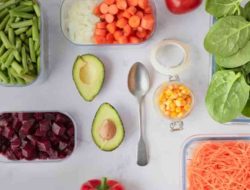 Jebakan Lapar Terus Saat Hujan? Ikuti Checklist Sehat Ini!