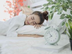 10 Manfaat Gelombang Otak Saat Tidur untuk Peningkatan Diri: Mulai dari Bahasa Asing hingga Solusi Cerdas