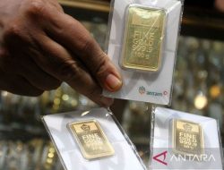 Harga emas hari ini naik, warga Kaltara cek Antam H+2 Natal