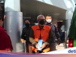 Mantan Bupati Bangka Selatan Dituntut karena Kasus Suap Rp 45 Miliar, Ini Kekayaannya