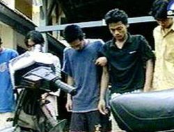 Komplotan Perampas Motor Lansia di Depok Bersembunyi Jadi Petugas Piutang