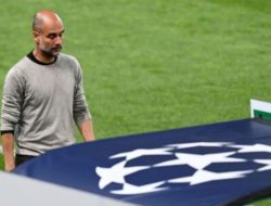 Pep Guardiola Mengubah Hati Ibu Alex Scott, Target Transfer Man Utd