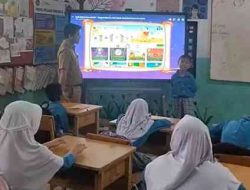 Papan Digital untuk Pembelajaran Mendalam
