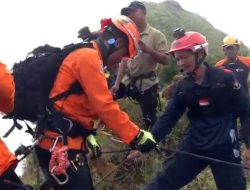Serpihan Pesawat ATR 42-500 Ditemukan, Menhub Dudy: Keselamatan dan Pencarian Jadi Prioritas