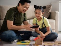 Jangan Terburu-buru, Lakukan Ini Sebelum Anak Miliki Ponsel dan Media Sosial