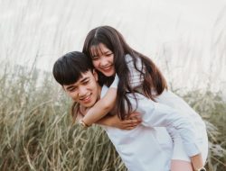 Makna Batas dalam Hubungan Romantis, Contoh, Fungsi, Tanda, dan Cara Menetapkan