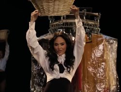 7 Musisi Pemenang Grammy Pertama Tahun 2026, Keren!