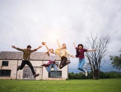 9 Hal Ini Dilakukan Saat Musim Panas Kecil, Masa Kecilmu Tak Akan Pernah Dipahami Anak Zaman Sekarang