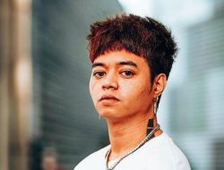 Bukan Lula Lahfah, Ini Cynthia, Asisten yang Kuasai Hidup Mati Reza Arap