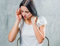 Sakit dan mati rasa tak kunjung sembuh? Waspadai gejala awal penyakit autoimun multiple sclerosis!