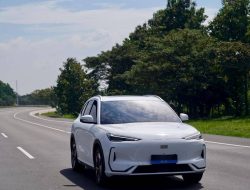 7 Perbandingan Geely EX5 vs Jaecoo J5, Mana yang Lebih Unggul?