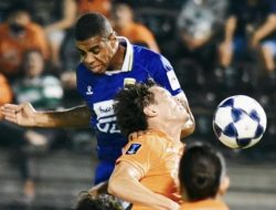 Malam Berat Persib di Ratchaburi: Bobotoh Kritik dan Dukung, Barros Jadi Sorotan