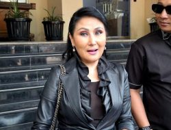Lita Gading Dukung Kompetisi Menyanyi Virtual Corla Idol