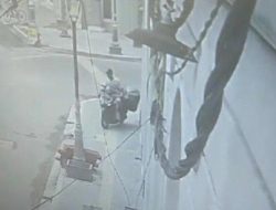 Toni Kurir JNT Lemas Sepeda Motor dan 53 Paket Hilang Sebelum Istri Melahirkan Anak Pertama