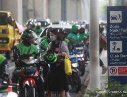 Keluhan krisis ojol saat Ramadan, ini penjelasan Gojek dan Grab