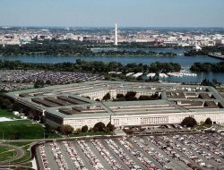 Hubungan Lembur di Pentagon dengan Lonjakan Pesanan Pizza