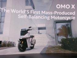 Omo X: Motor Listrik Anti Jatuh dengan Teknologi Giroskop Dunia