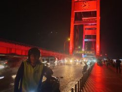 Modal Rp350 Ribu, Pemudik ke Palembang Naik Sepeda