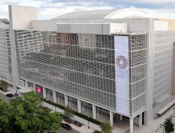 Lawan Otomatisasi, Bank Dunia Dukung Sektor Kerja Rendah Teknologi