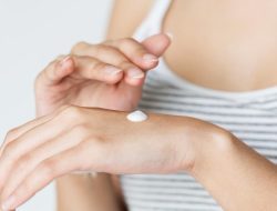 Lebih dari Hidrasi, Manfaat Body Oil untuk Kulit