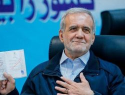 Data Tunjukkan Iran Tetap Kuat Lawan AS, Masoud Pezeshkian: Siapa Trump? Mengatur-ngatur