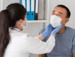 Pneumonia Tanpa Batuk? Ini Fakta Pentingnya