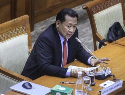 KPK Tangkap Bupati Tulungagung, 12 Pejabat Dibawa ke Surabaya