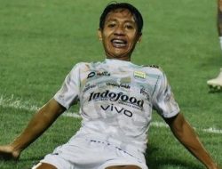 Fakta Menarik Jelang Semen Padang vs Persib Bandung, Memori Manis Bojan Hodak