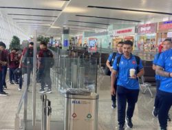 Piala ASEAN U-17 2026 – Siap Tantang Garuda? Kisah Melelahkan Tim Vietnam dari Hanoi ke Surabaya!